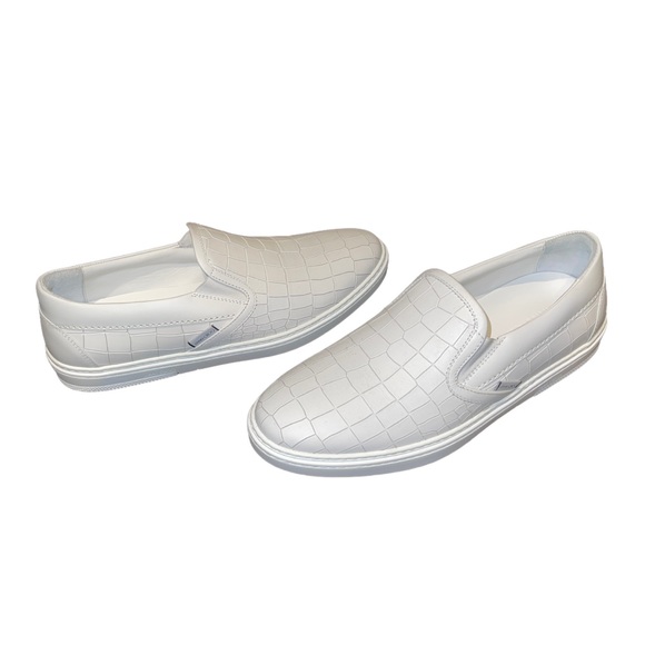 Jimmy Choo Other - NWOB•NEVER WORN, Jimmy Choo, Snakeskin/Croc Loafer, size 43.5/10.5, WhiteonWhite